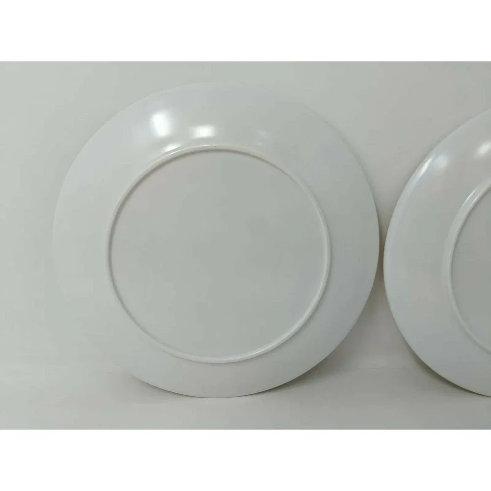 Peanuts plates has